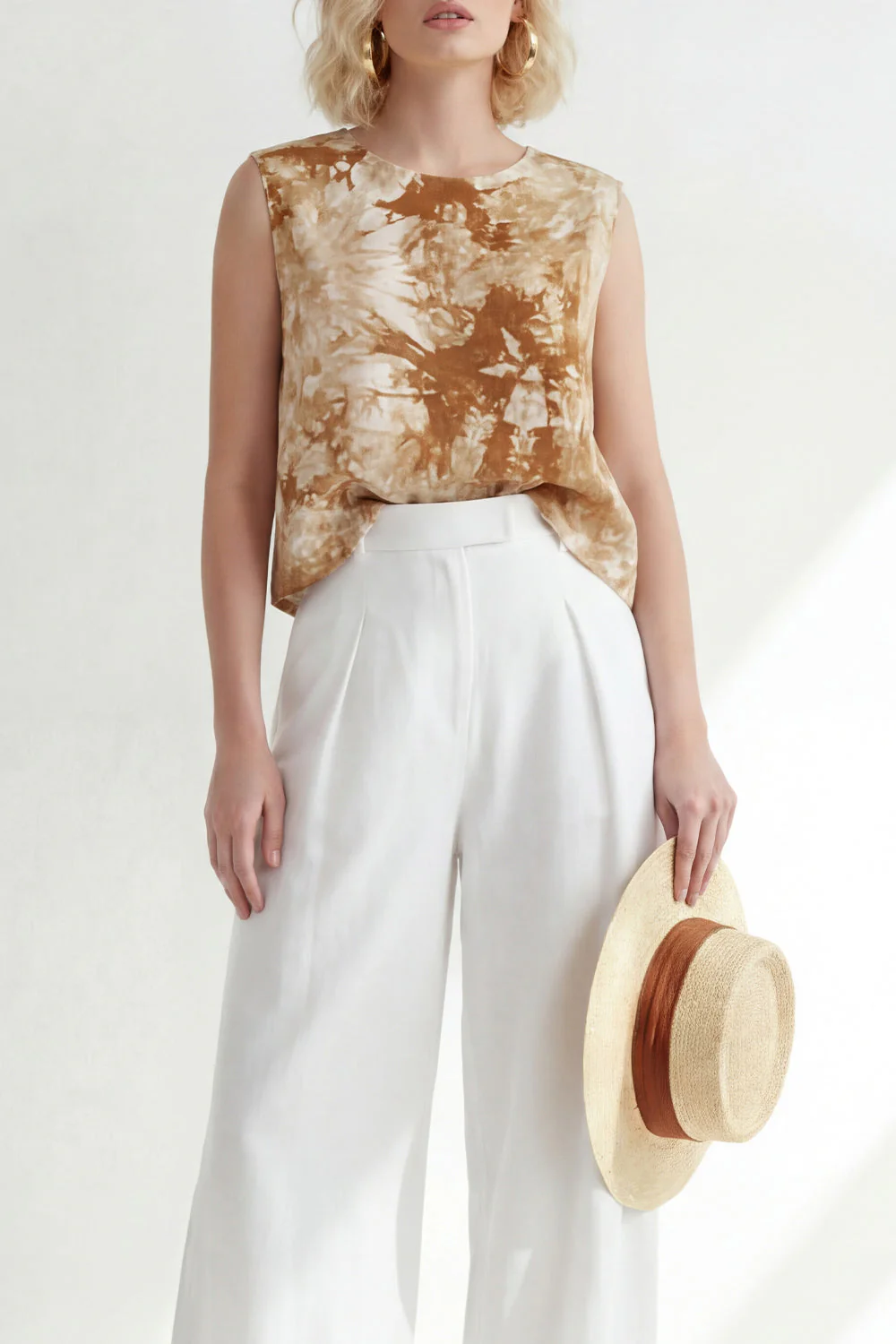 2 Piece Blue Printed Round Neck Sleeveless Women Suits - Image 11