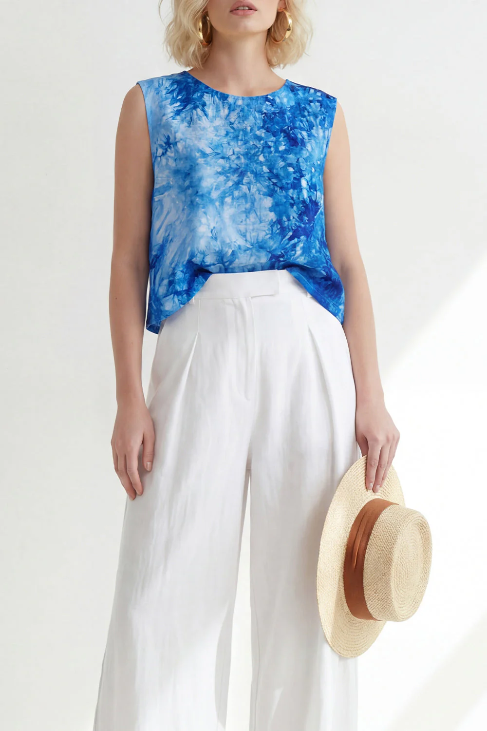 2 Piece Blue Printed Round Neck Sleeveless Women Suits - Image 3