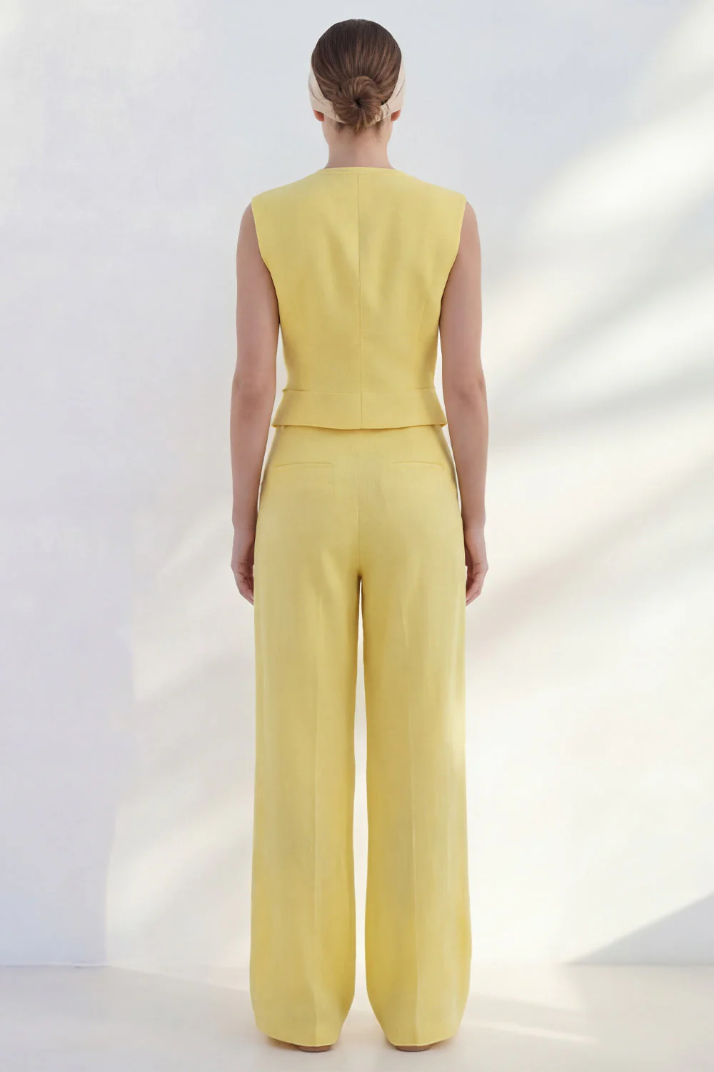 2 Piece Butter Yellow V-Neck Women's Business Suits with Pockets - Image 2