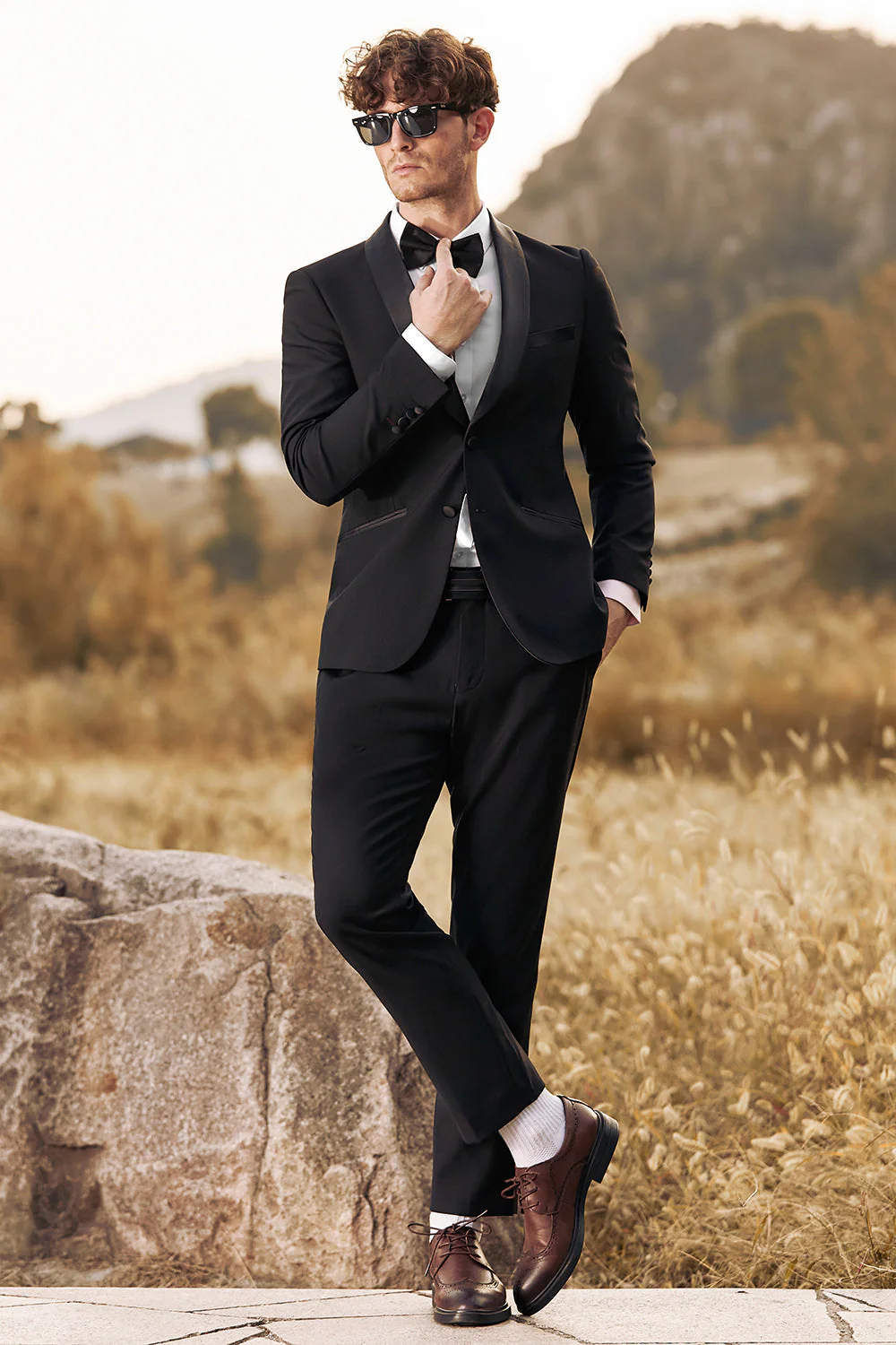 Black 3-Pieces Shawl Lapel Slim Fit Men's Suits - Image 4