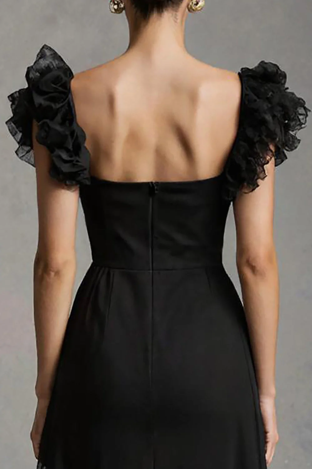Black A Line Square Neck Maxi Formal Dress with Ruffles - Image 4