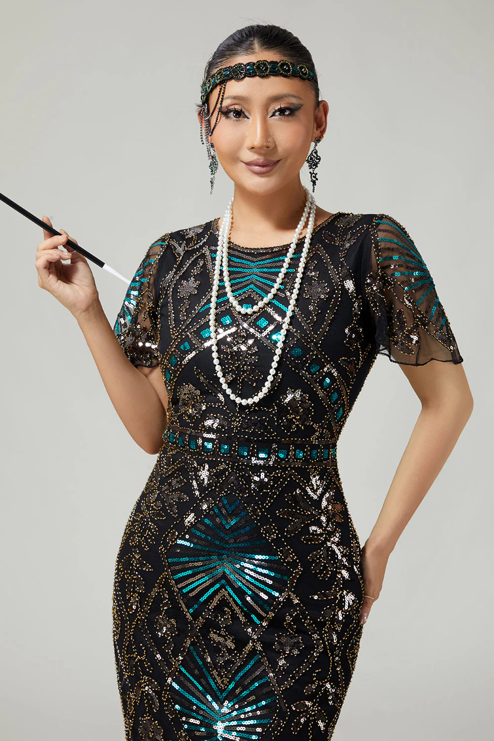 Black Blue Sequin Bodycon Fringed 1920s Dress with with 5-Piece Accessories Set - Image 4