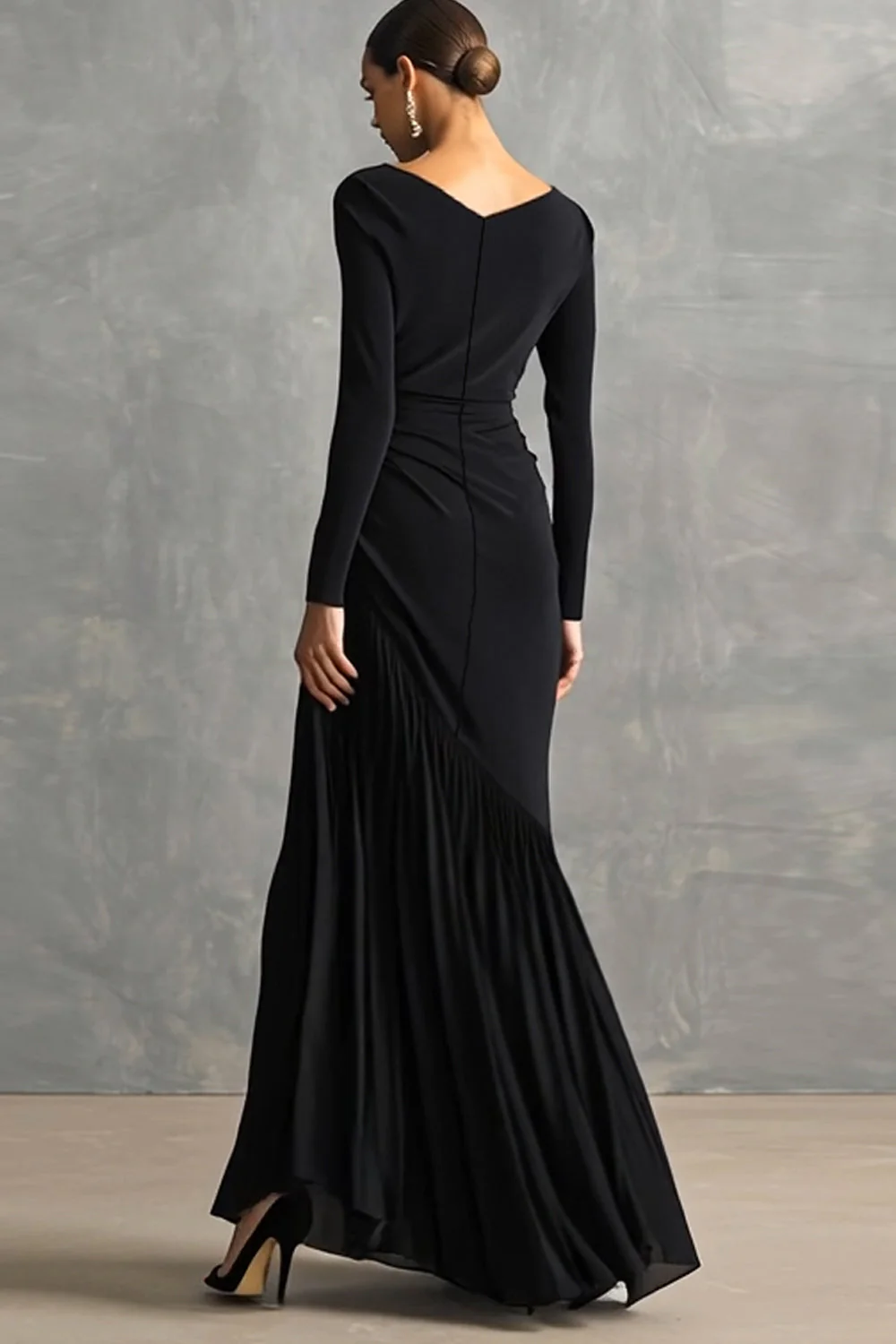 Black Mermaid Long Evening Dress with Ruffles - Image 2