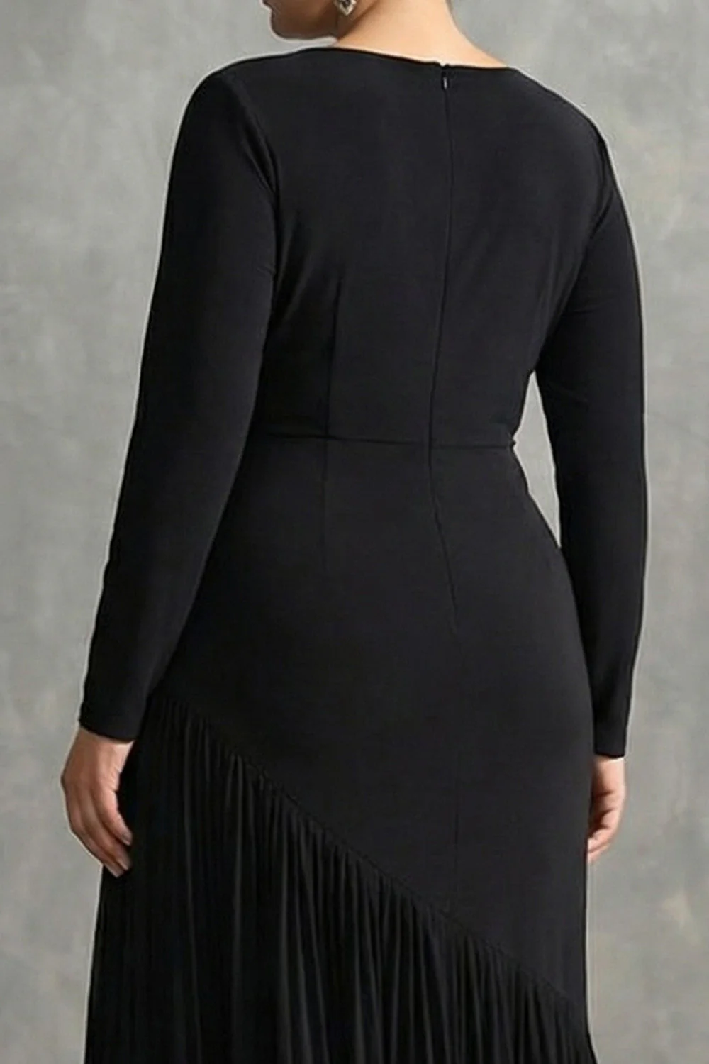 Black Crepe Chiffon Mermaid Pleated Plus Size Formal Dress with Ruffles - Image 4