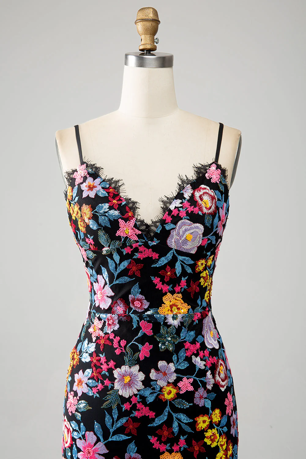 Black Floral Mermaid Spaghetti Straps Long Prom Dress With Embroidery - Image 4