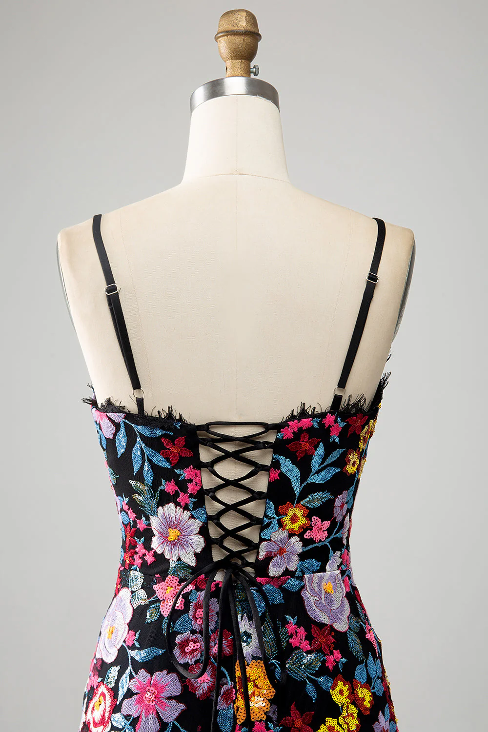 Black Floral Mermaid Spaghetti Straps Long Prom Dress With Embroidery - Image 5