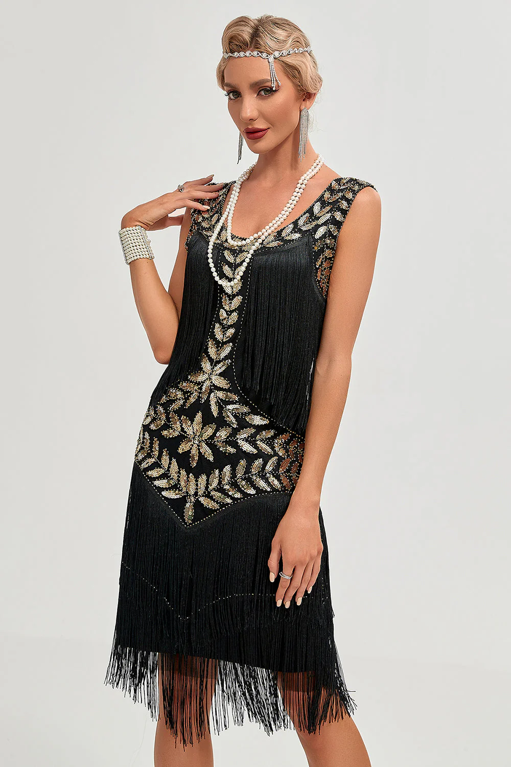 Plus Size Champagne Gatsby 1920s Flapper Dress with Sequins and Fringes - Image 19