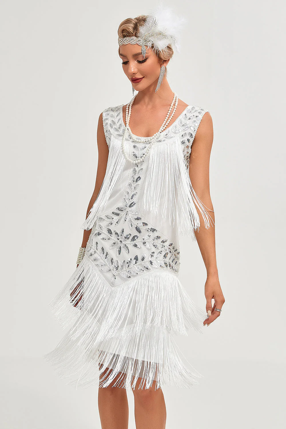 Plus Size Champagne Gatsby 1920s Flapper Dress with Sequins and Fringes - Image 22