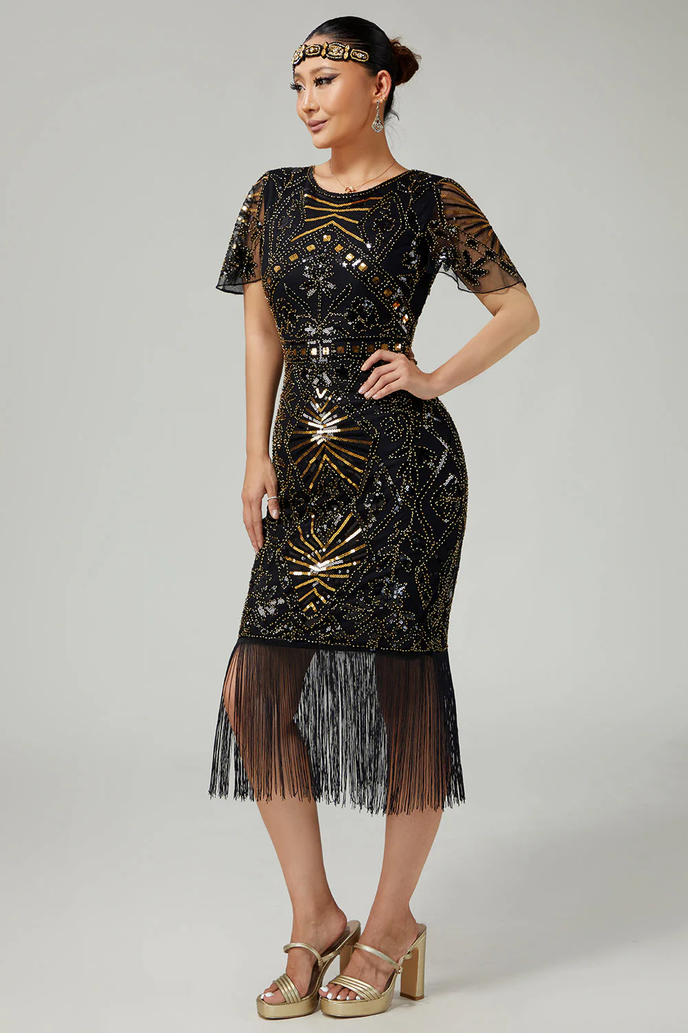 Black Golden Bodycon Fringed Sequin 1920s Dress With 5-Piece Accessories Set - Image 6