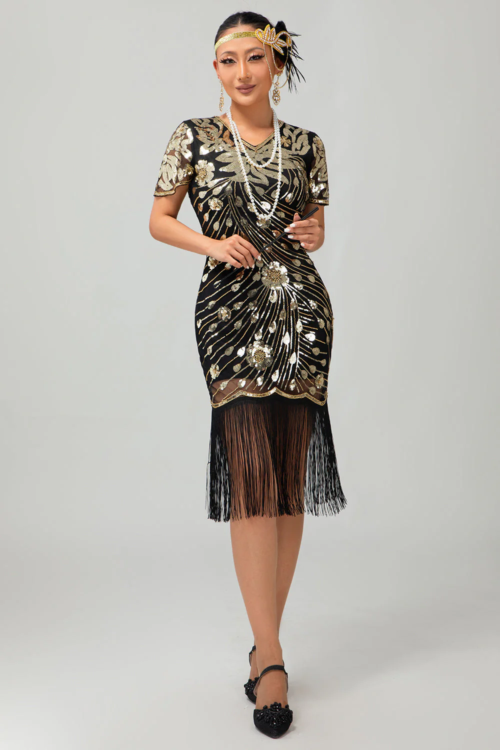 Black Golden Gatsby Sequin 1920s Dress With Fringes - Image 4
