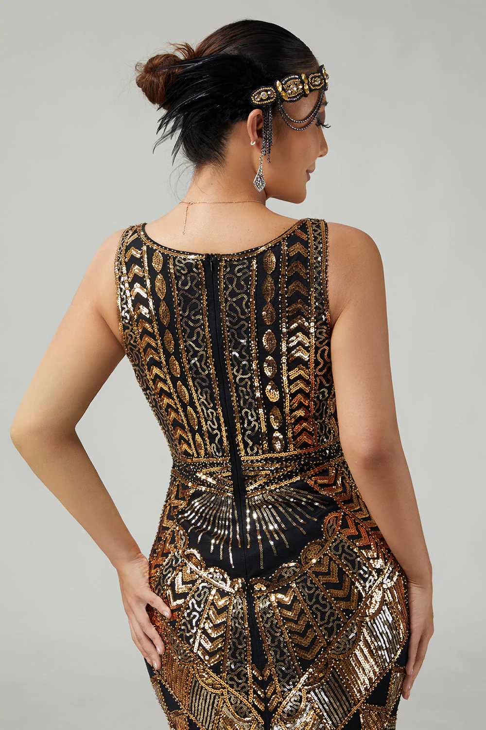 Black Golden Sequined 1920s Dress With Fringes - Image 7