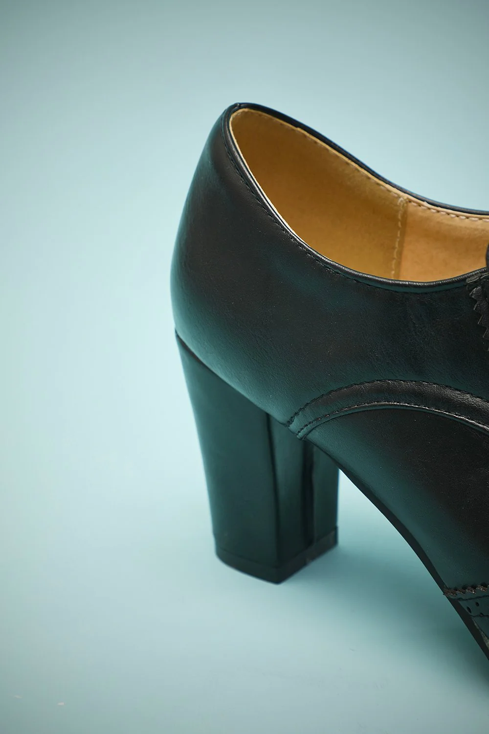 Black Leather Chunky Heels - Image 5