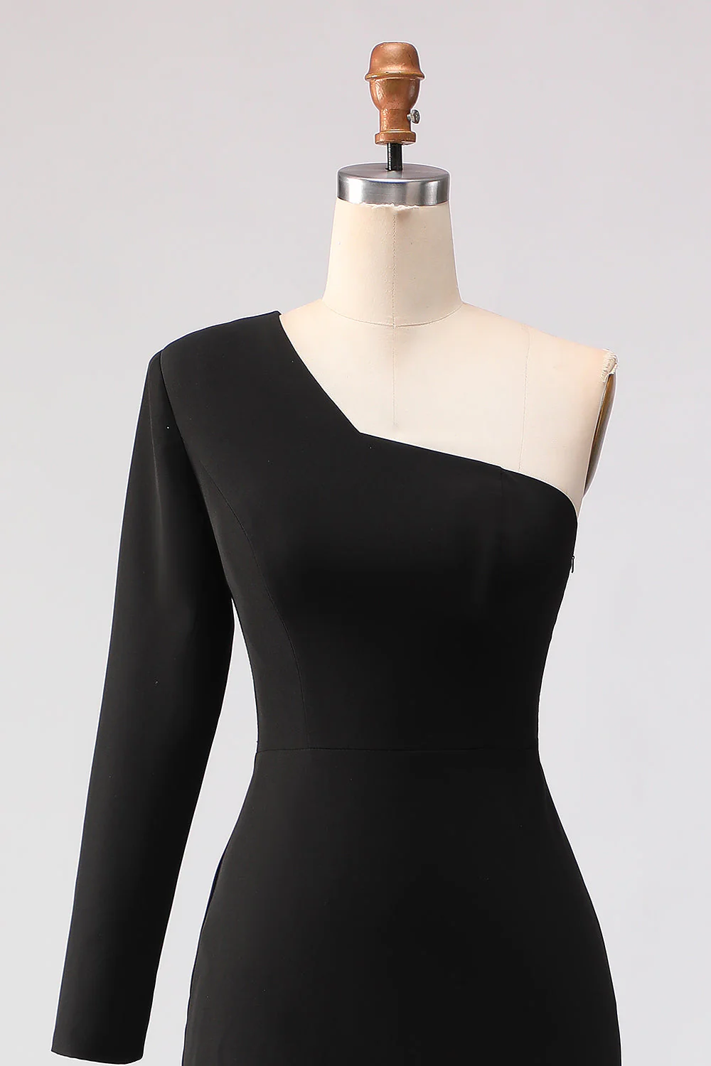 Black Mermaid One Shoulder Satin Mother Of The Bride Dress with Slit - Image 5
