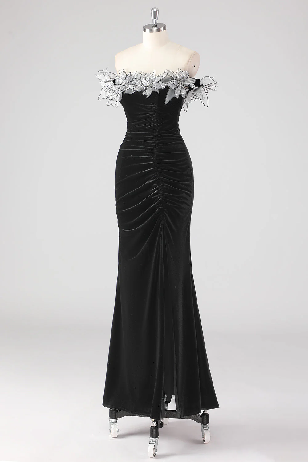 Black Mermaid Strapless Pleated Formal Dress With 3D Flowers - Image 3