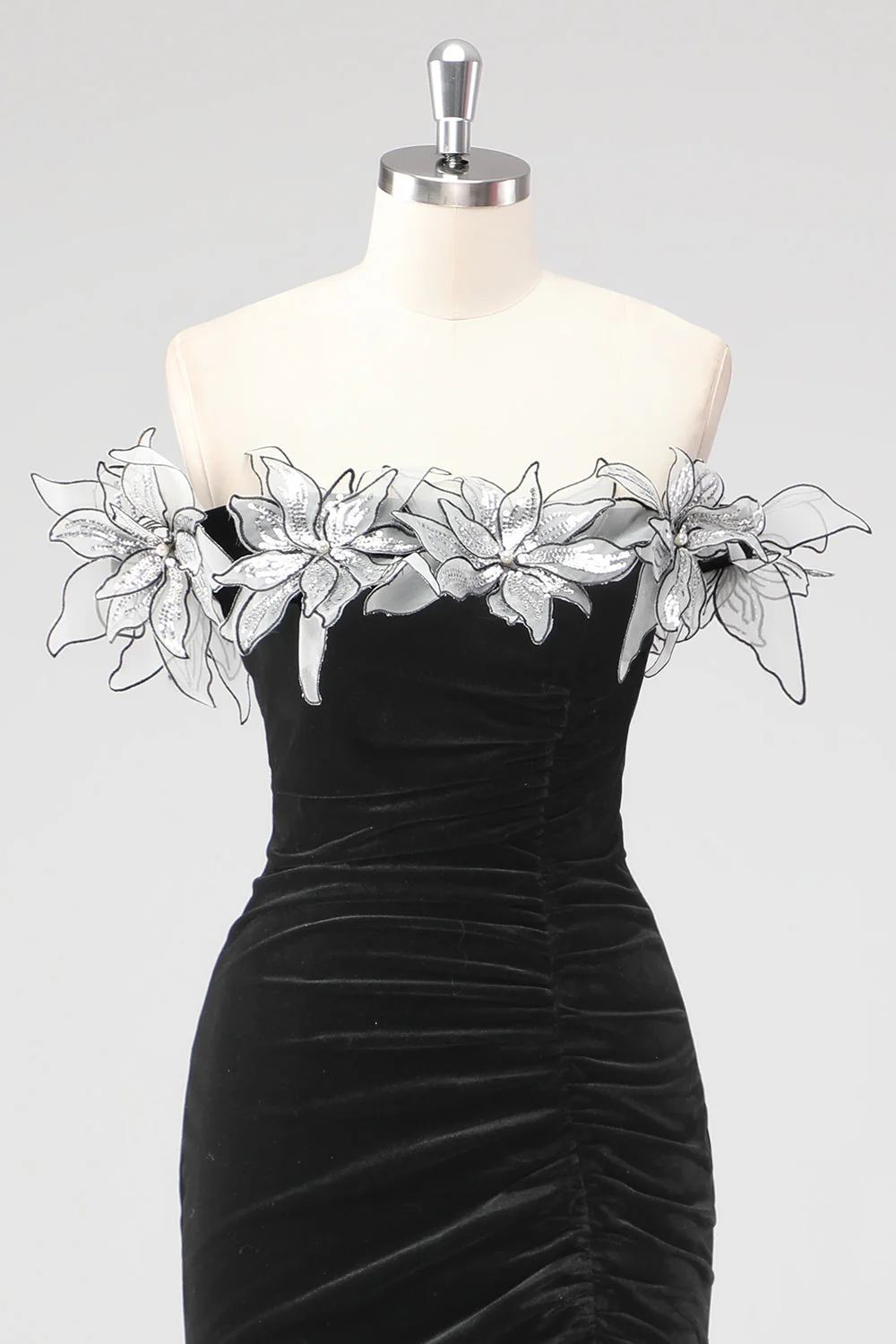 Black Mermaid Strapless Pleated Formal Dress With 3D Flowers - Image 4