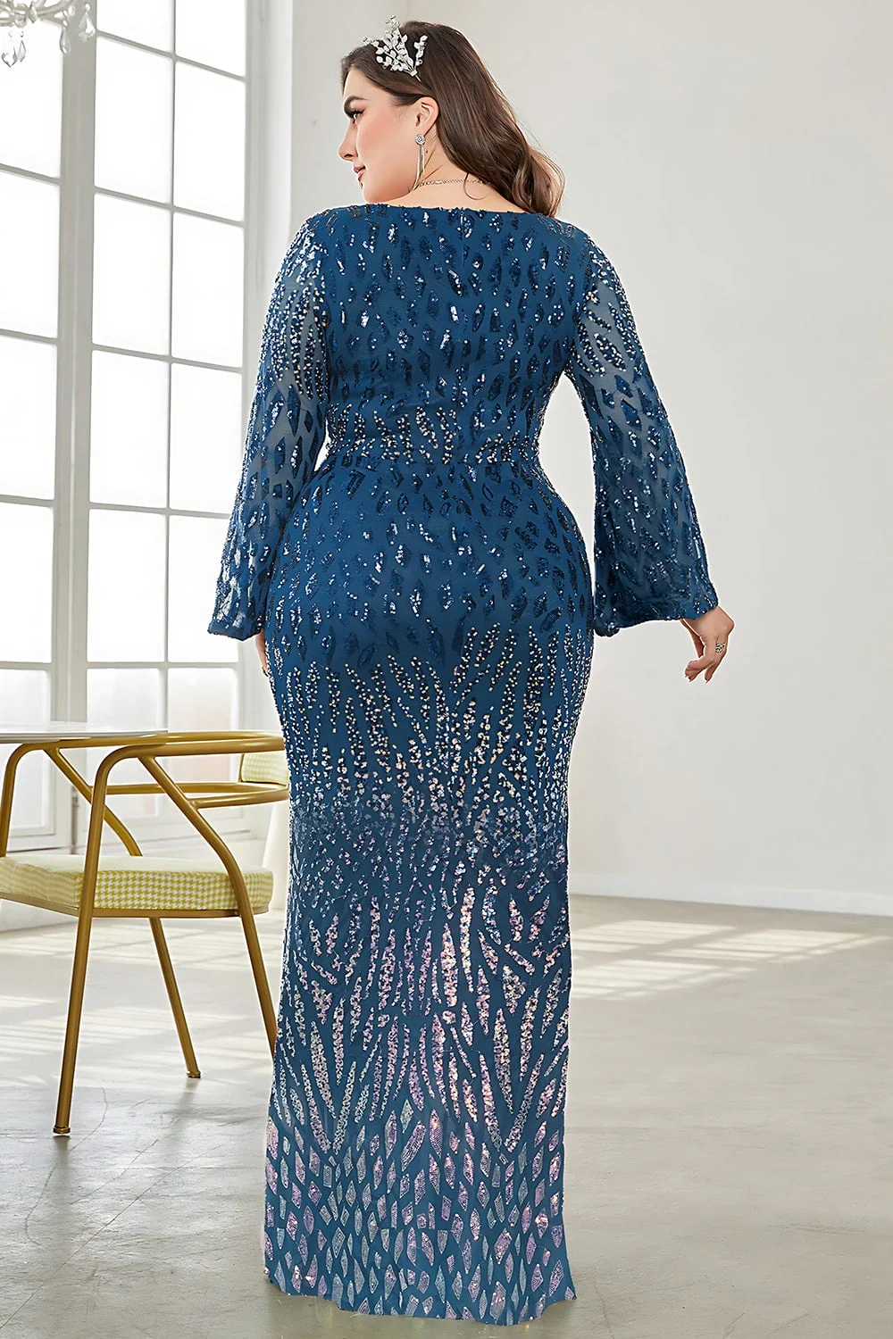 Black Sequin V-Neck Plus Size Mother of the Bride Dress - Image 14