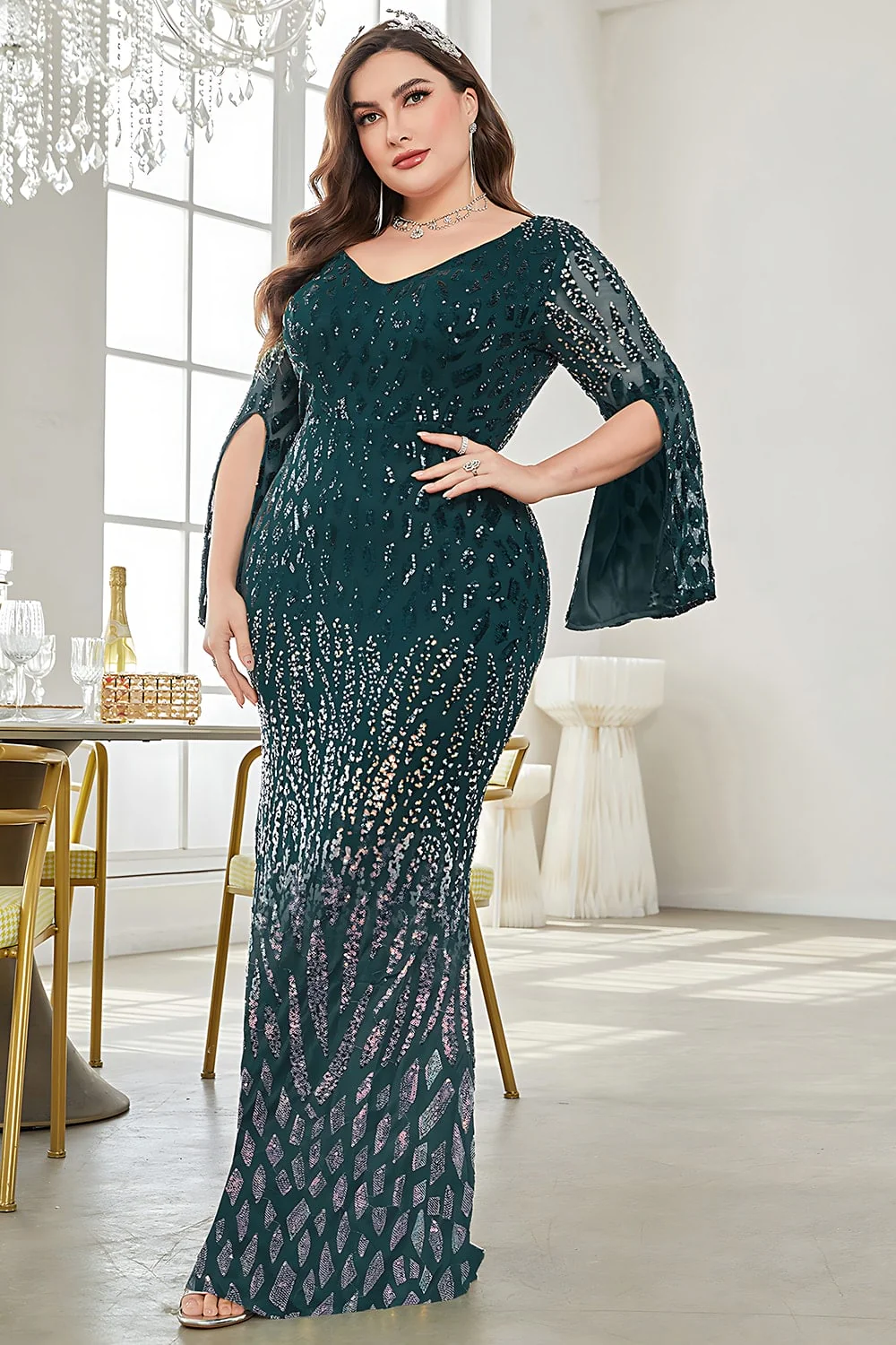 Black Sequin V-Neck Plus Size Mother of the Bride Dress - Image 21