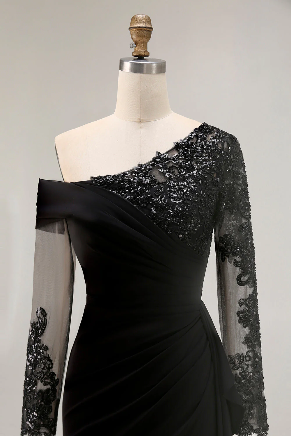 Black Sheath Asymmetrical Long Mother of the Bride Dress with Lace Appliques - Image 6