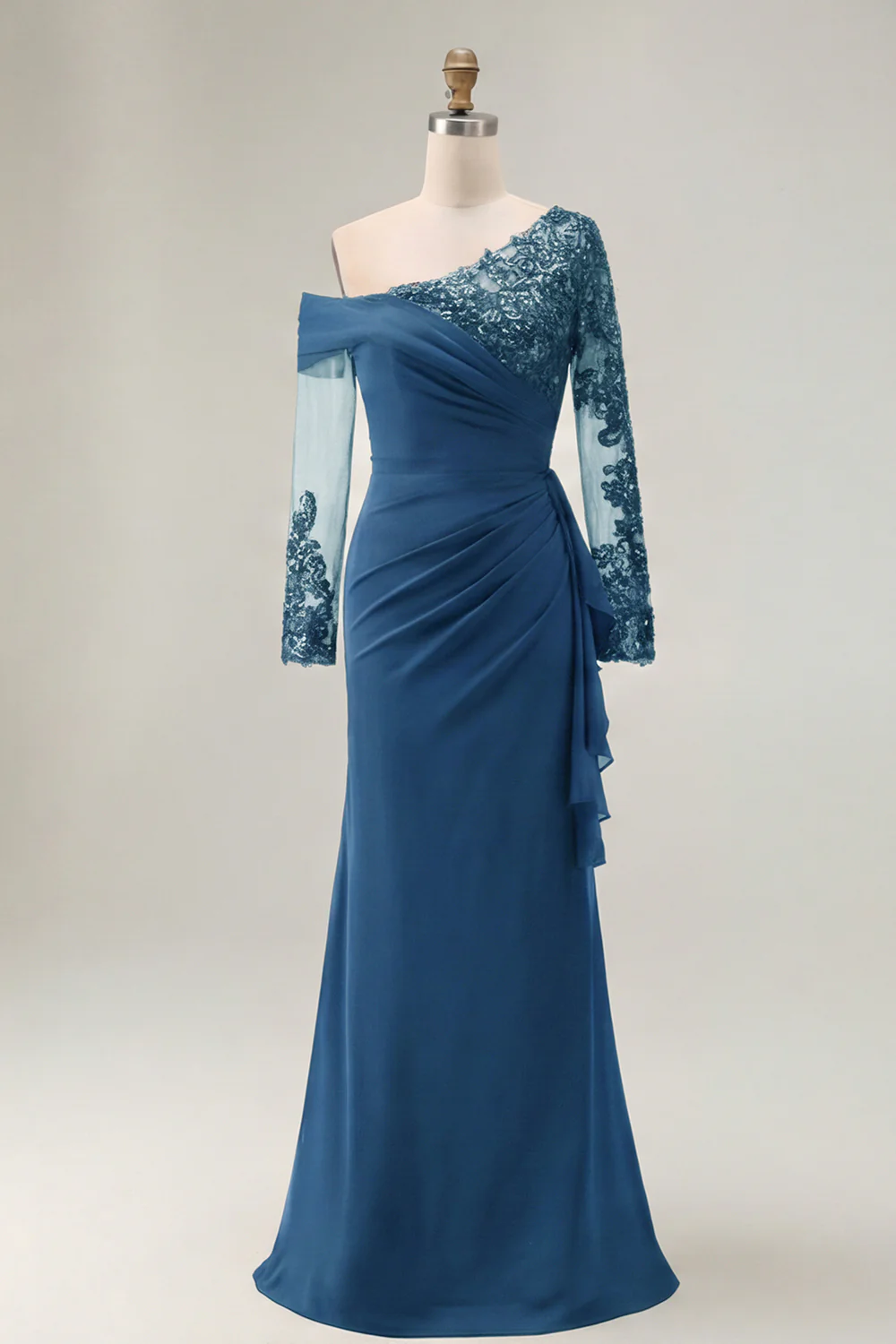 Black Sheath Long Sleeves Ruched Plus Size Mother of the Bride Dress - Image 9
