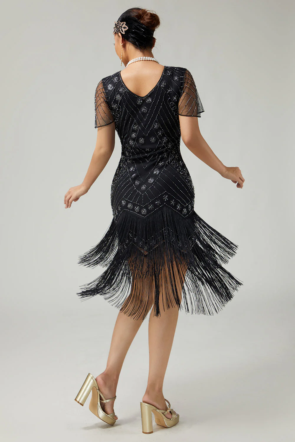 Black Silver Beaded Bodycon Fringed 1920s Dress With 5-Piece Accessories Set - Image 2