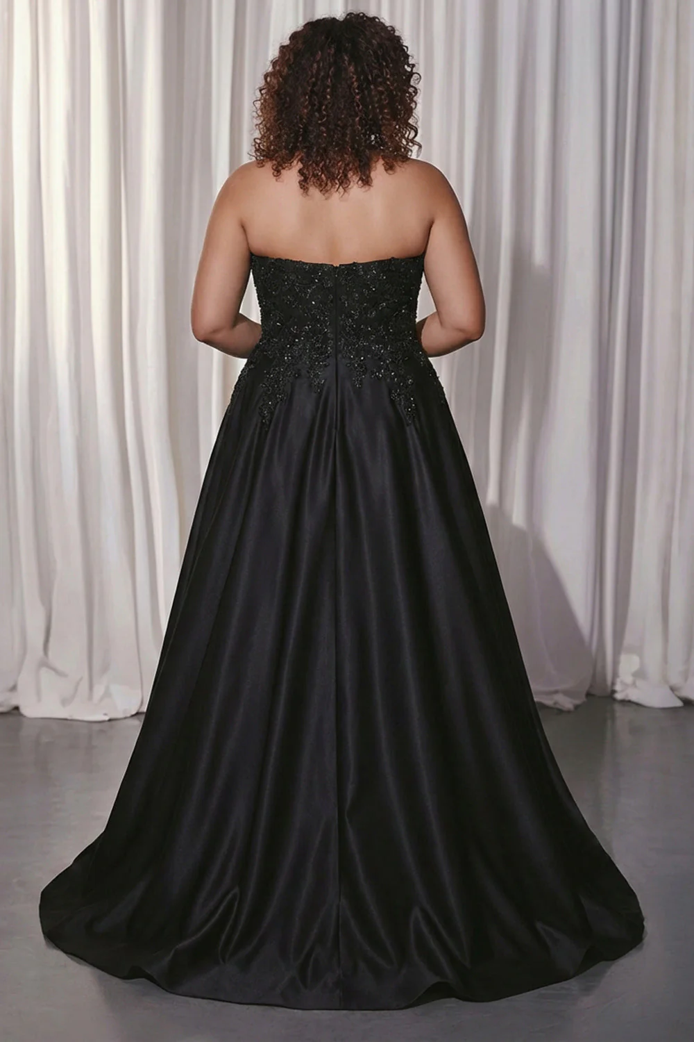 Black Sweetheart A-Line Satin Long Plus Size Prom Dress with Slit - Image 2