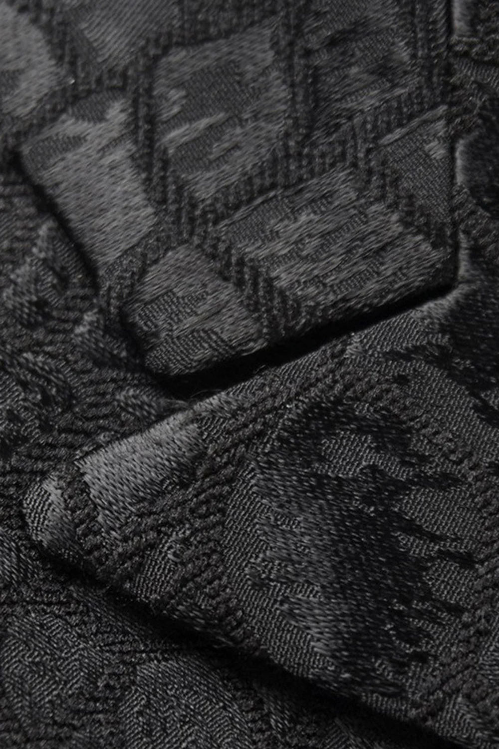 Black Texture Peak Lapel 2 Piece Prom Suits - Image 6