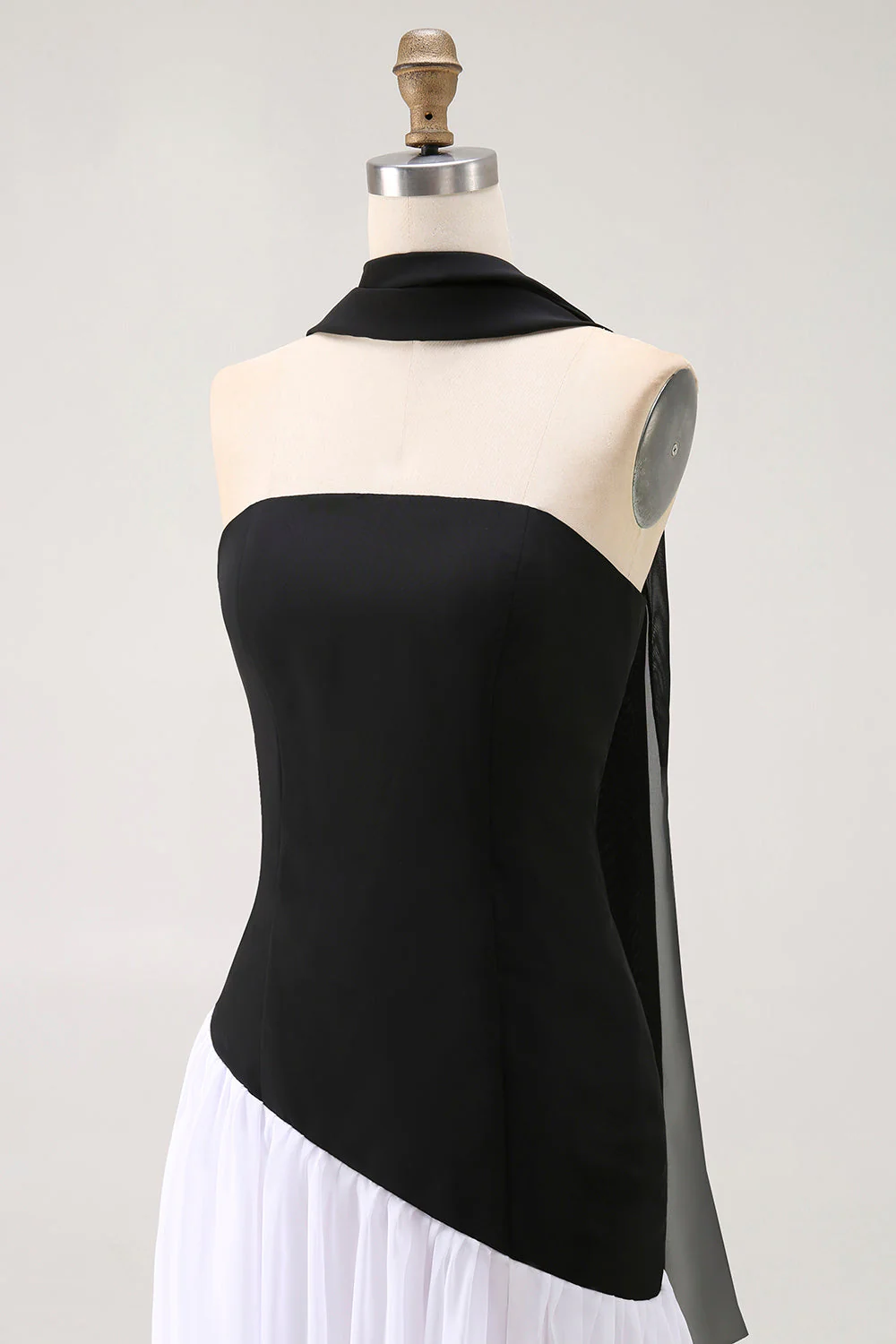 Black White A-Line Strapless Formal Dress With Halter Scarf - Image 6