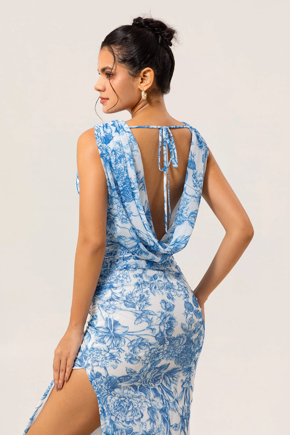 Blue Flower Cowl Neck Sheath Print Long Bridesmaid Dress with Slit - Image 5