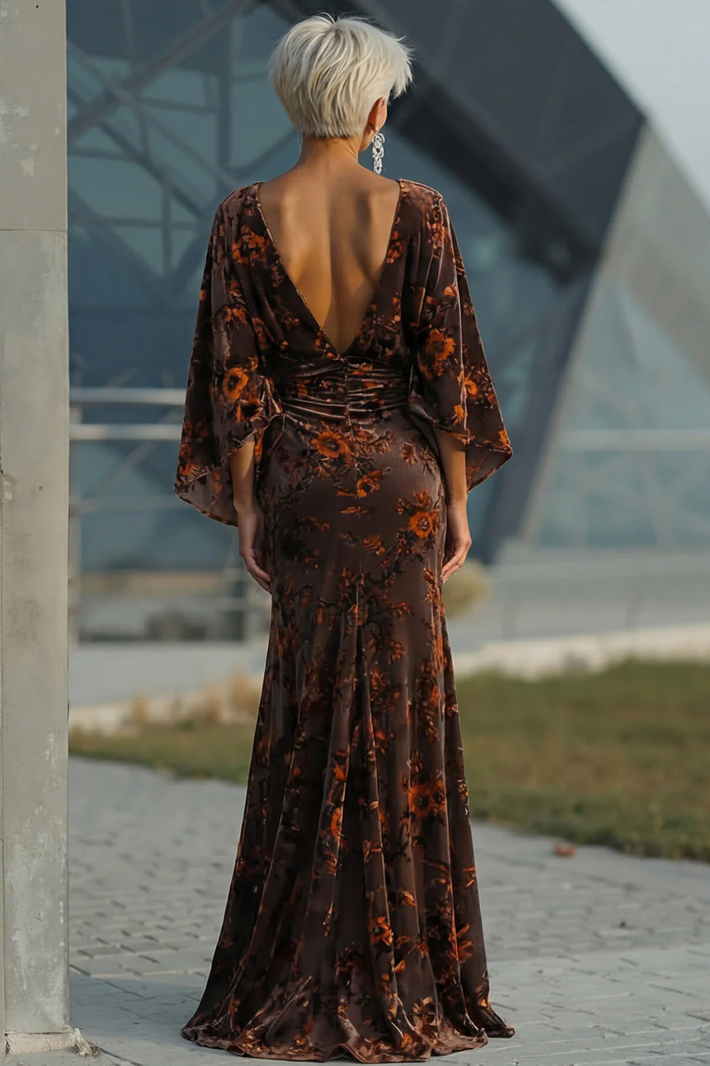 Velvet Brown Sheath Ruched Mother of the Bride Dress with Flared Sleeves - Image 2