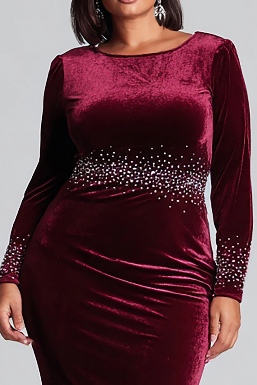 Burgundy Sheath Boat Neck Beaded Velvet Formal Dress - Image 2