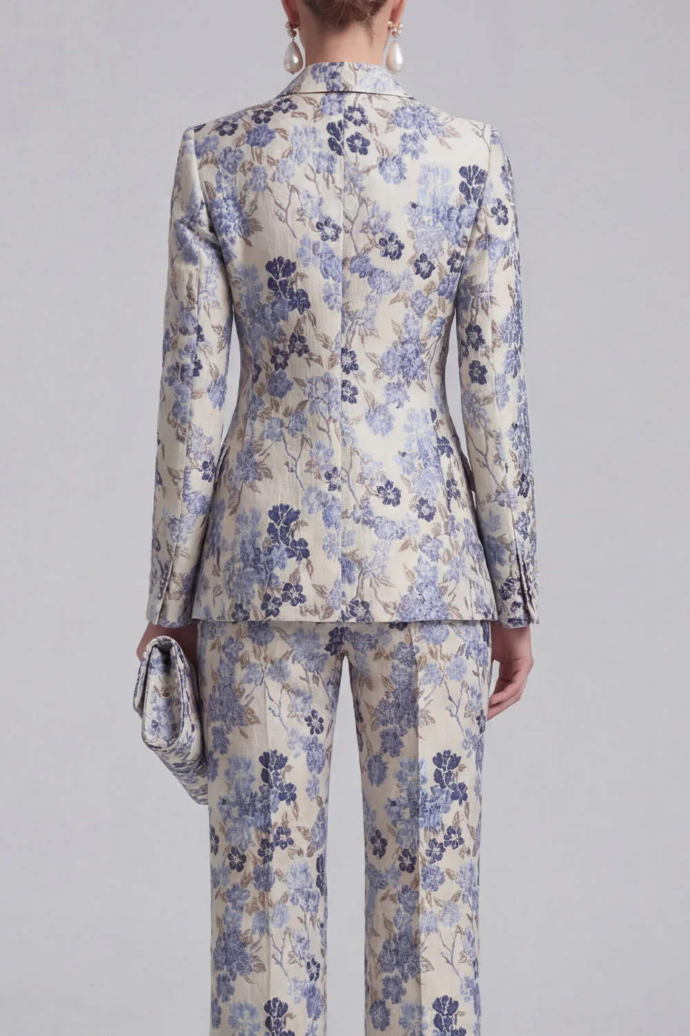 Champagne 2 Piece Floral Peak Lapel Double Breasted Prom Suits - Image 12