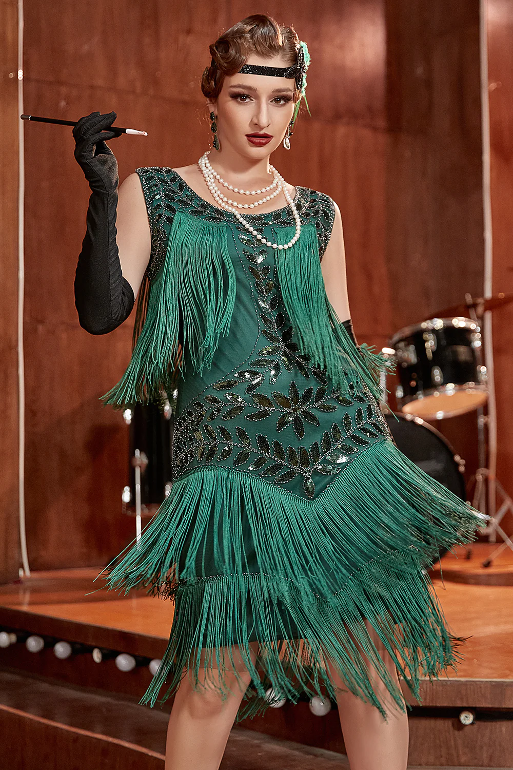 Champagne Gatsby 1920s Dress with Sequins and Fringes - Image 11