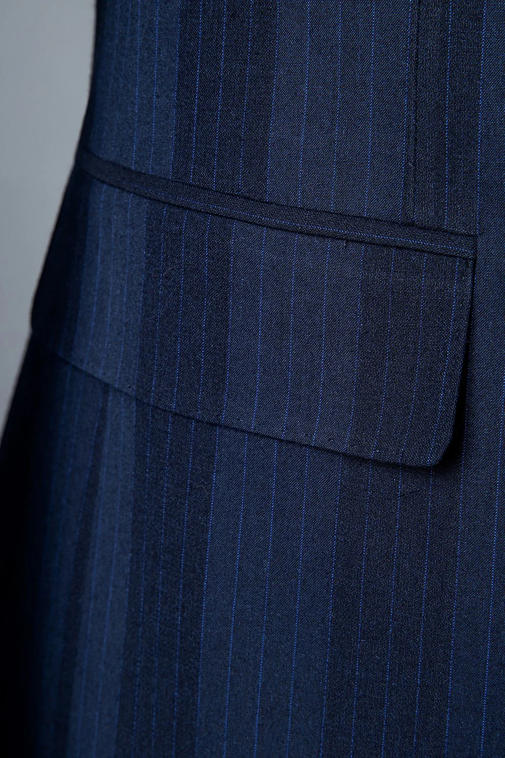 Dark Blue Pinstripe 3-Piece Double-Breasted Men's Suit - Image 6