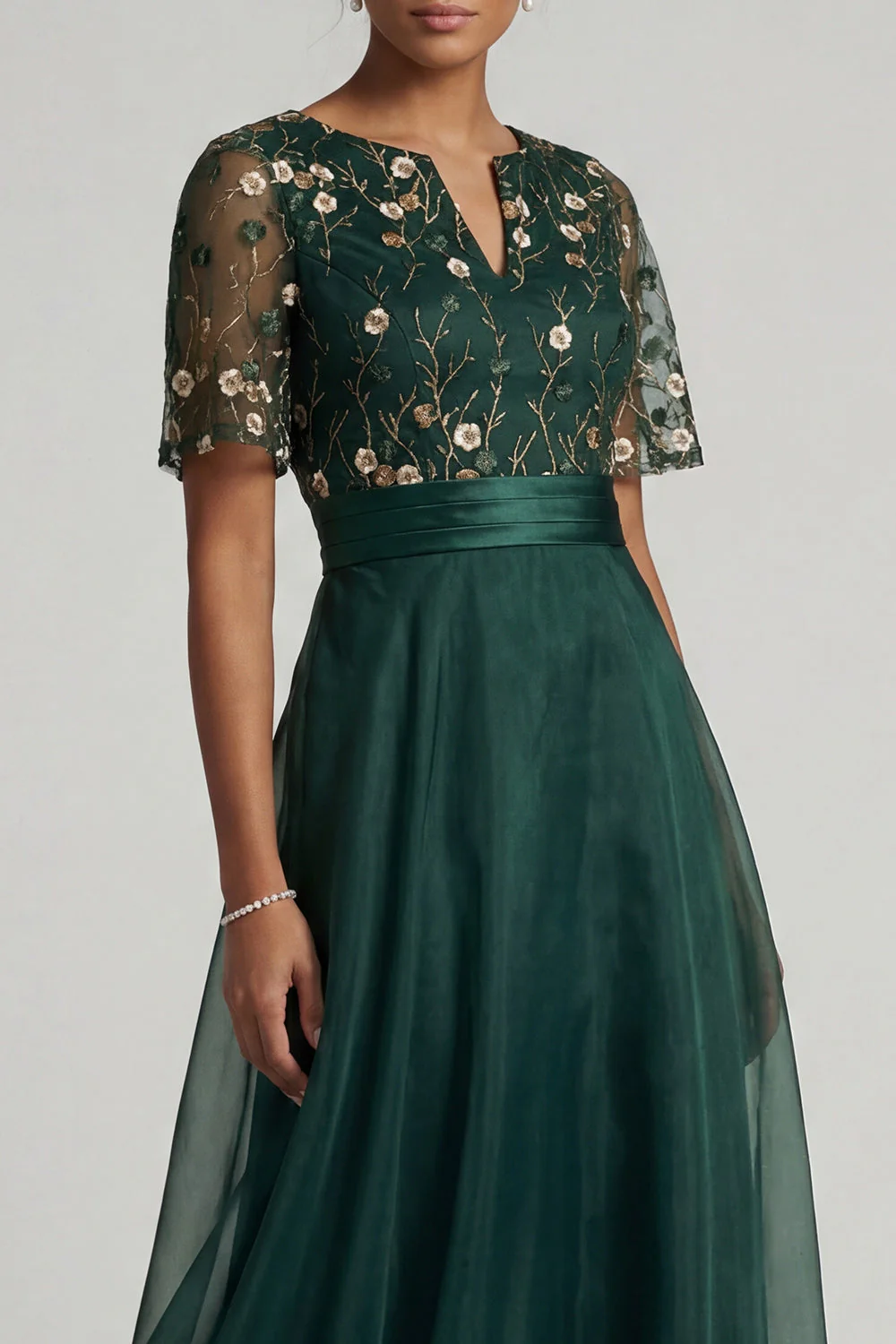 Dark Green A Line Short Sleeves Mother of the Bride Dress with Embroidery - Image 4