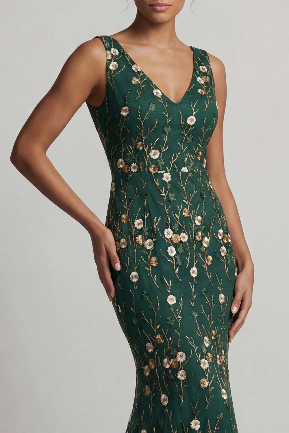 Dark Green Embroidered Mermaid V-Neck Long Mother of the Bride Dress - Image 4