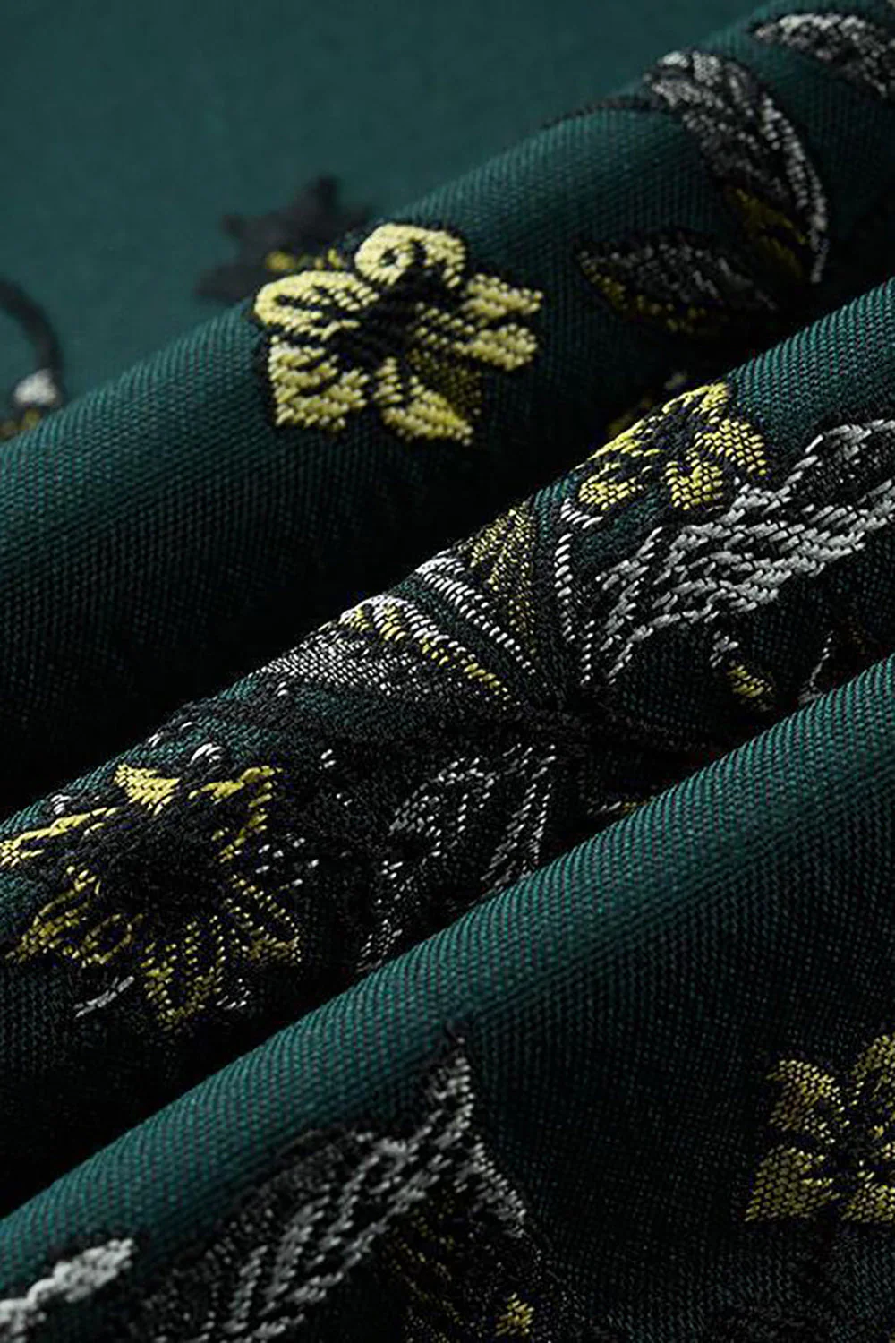 Dark Green Notched Lapel Embroidered Men's Prom Blazer - Image 3
