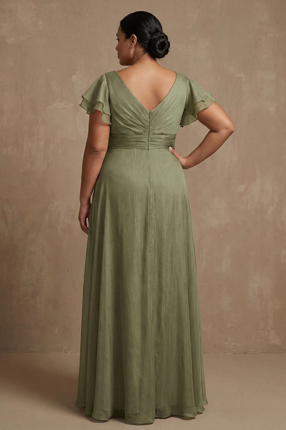 Dusty Sage Plus Size A Line Flutter Sleeves Ruched Mother Of The Bride Dress with Slit - Image 2