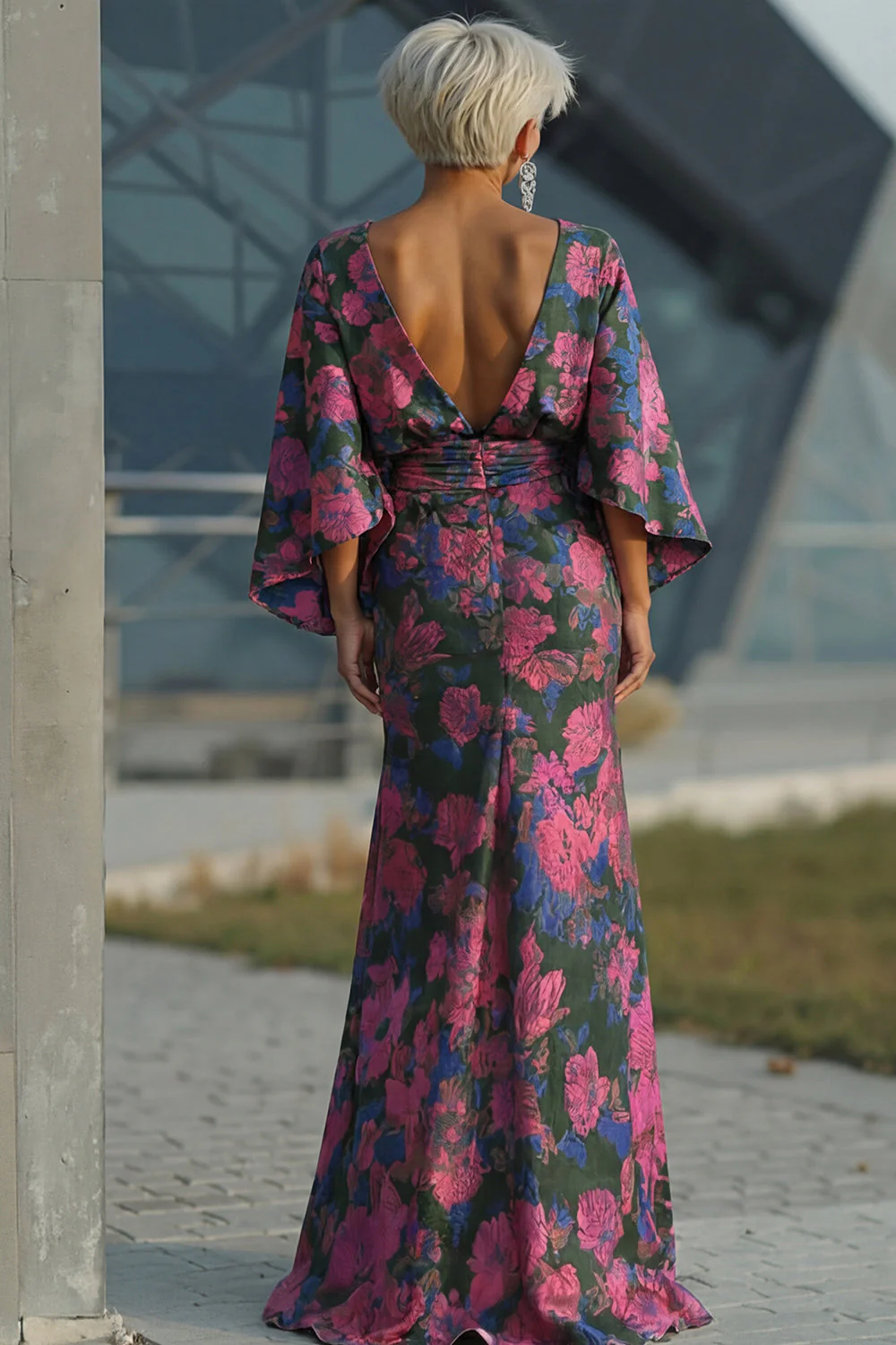 Fuchsia Flower Printed Sheath Ruched Mother of the Bride Dress with Flared Sleeves - Image 2