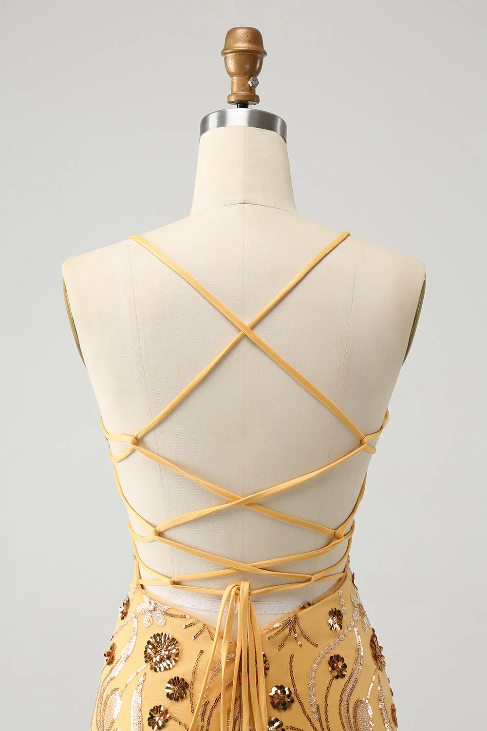 Glitter Yellow Sequined Embroidery Tight Short Graduation Dress with Beading - Image 5