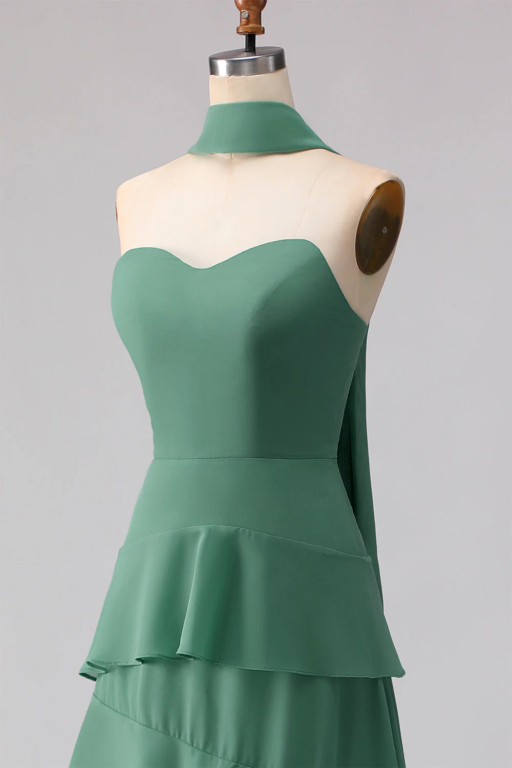 Green A-Line Ruffled Sweetheart Long Bridesmaid Dress with a Neck Scarf - Image 6