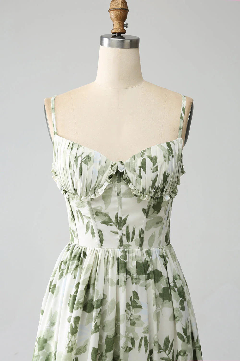 Green A-Line Spaghetti Straps Printed Pleated Long Prom Dress With Slit - Image 6