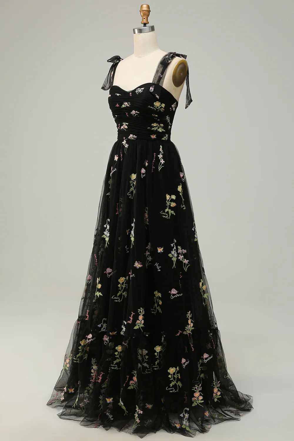 Green Long Prom Dress With Embroidery - Image 12