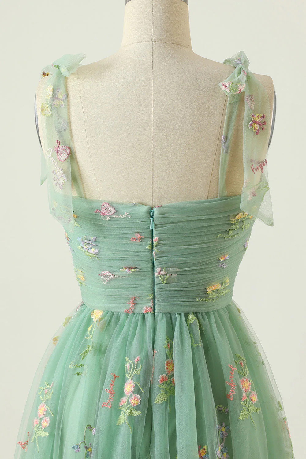 Green Long Prom Dress With Embroidery - Image 5
