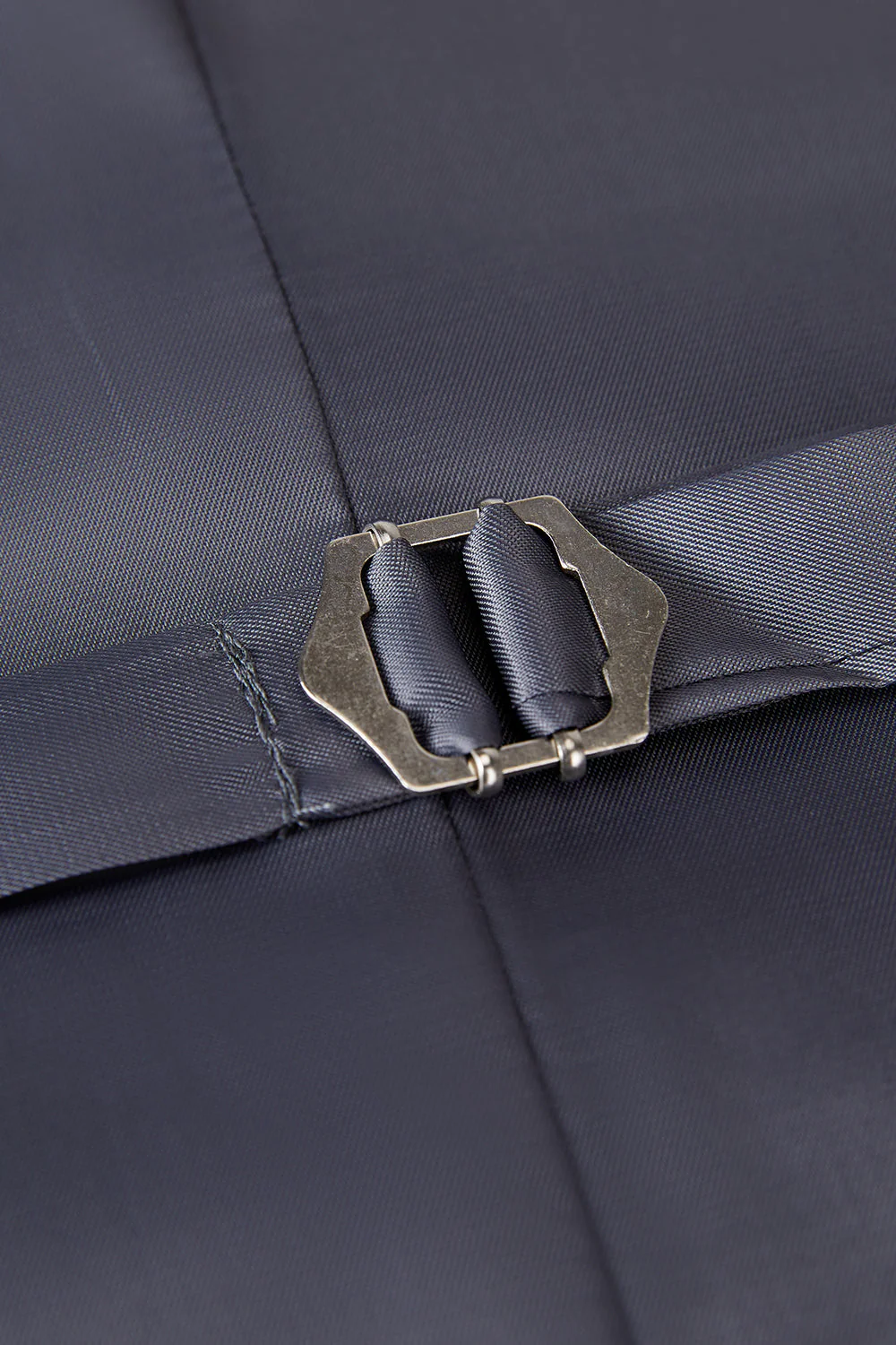 Grey 3 Pieces Peak Lapel Men's Suits - Image 8
