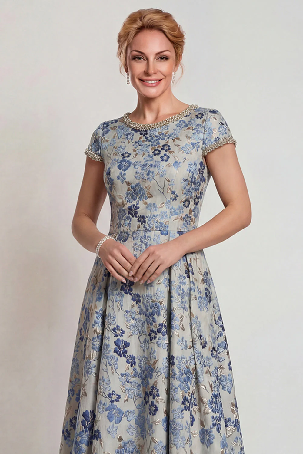 Grey Blue Flower Round Neck A-Line Long Mother of the Bride Dress with Sleeve - Image 4