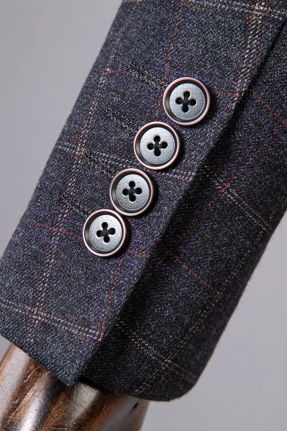 Grey Plaid Double-Breasted 2-Piece Men's Suit - Image 5