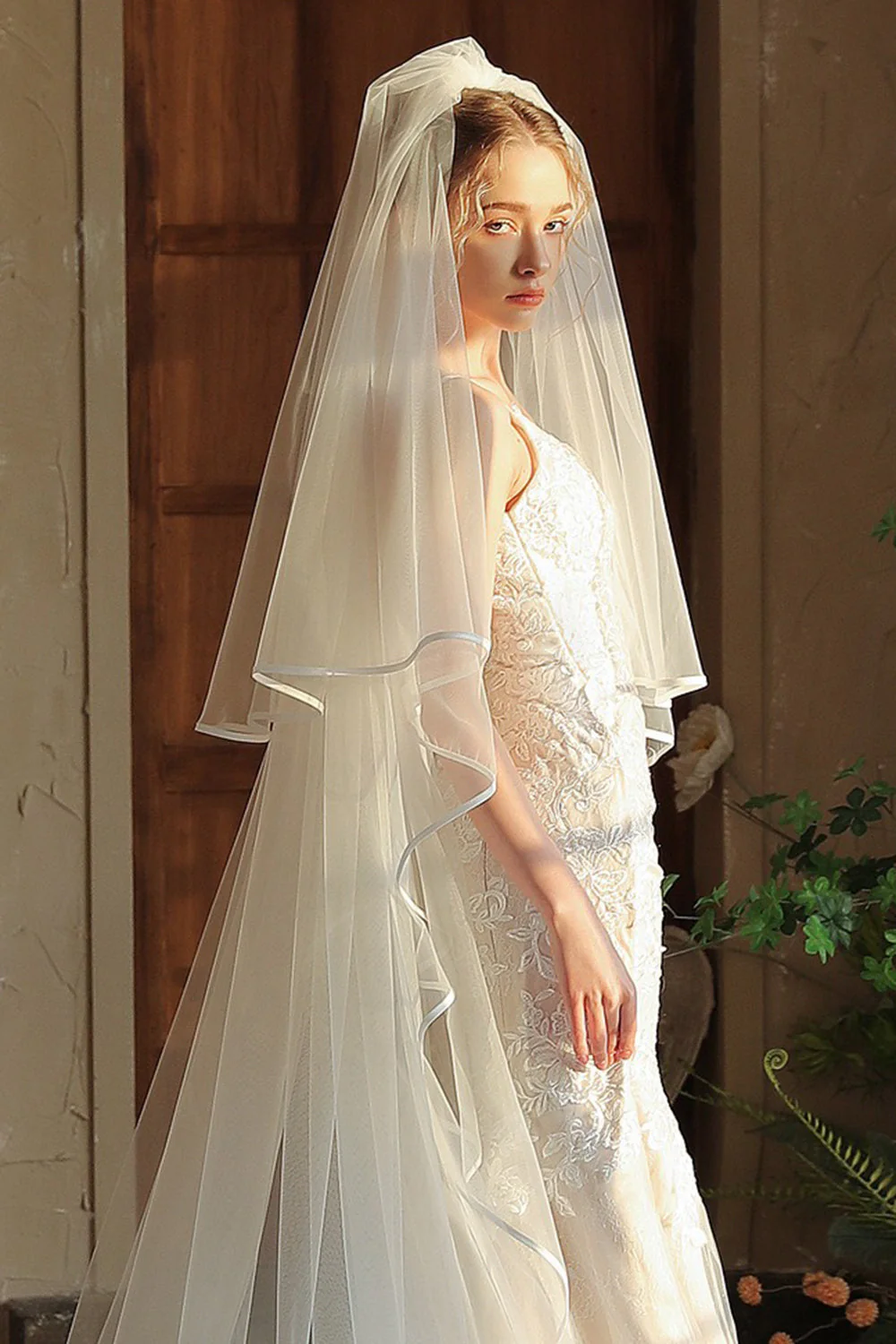Long Ivory Tulle Wedding Veil - Image 4