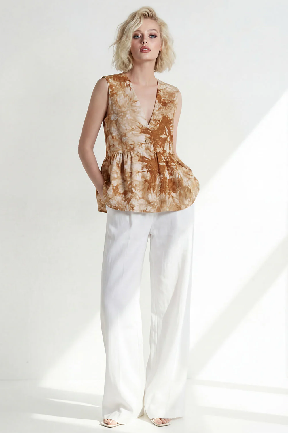 Pink V-Neck One Button 2 Piece Printed Women's Suits - Image 5