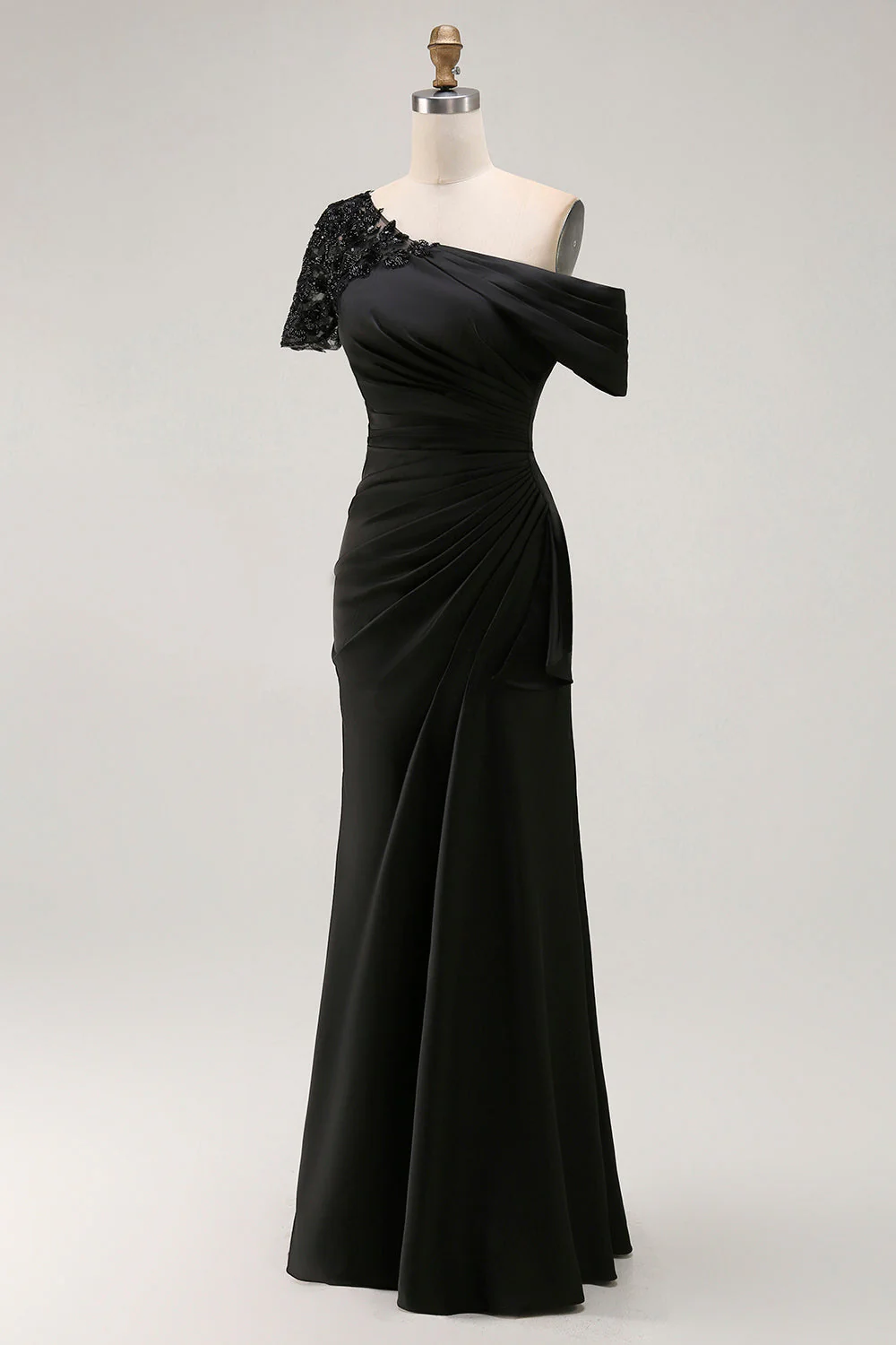 Plus Size Black Mermaid Ruched Asymmetrical Mother of the Bride Dress - Image 7