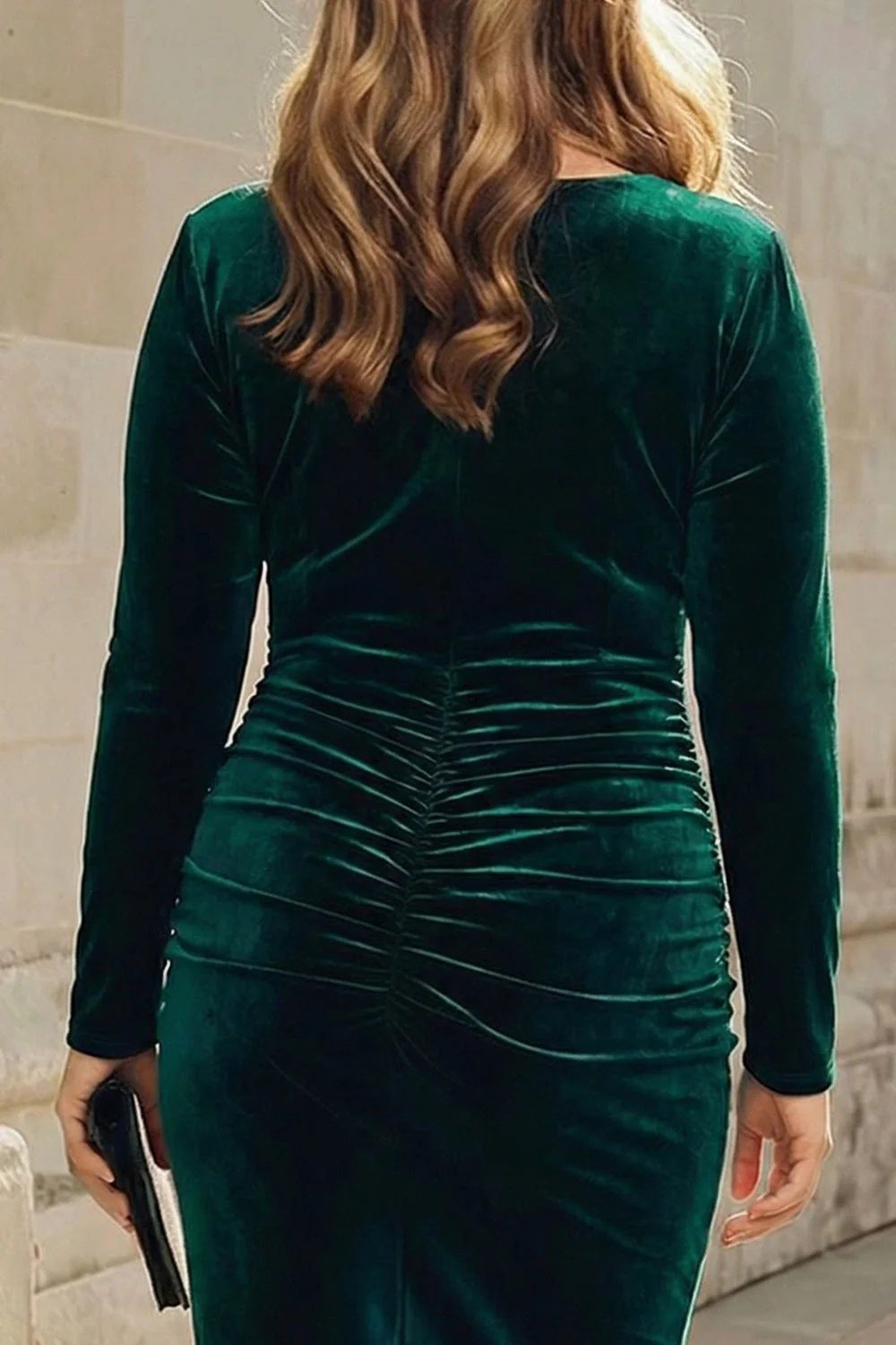 Plus Size Dark Green Sheath Velvet Ruched Midi Work Dress with Long Sleeve - Image 4